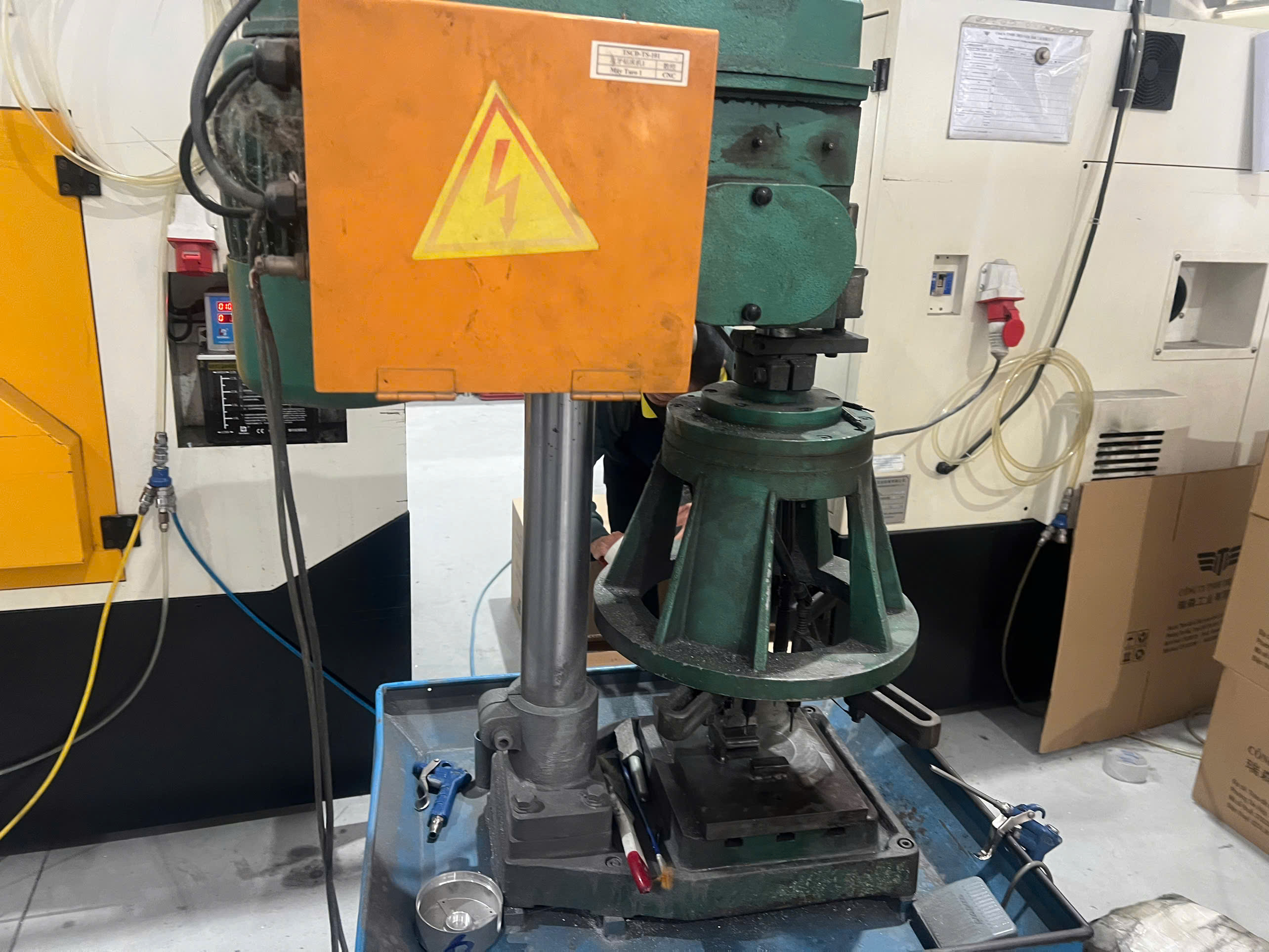 Pneumatic Press machine.jpg